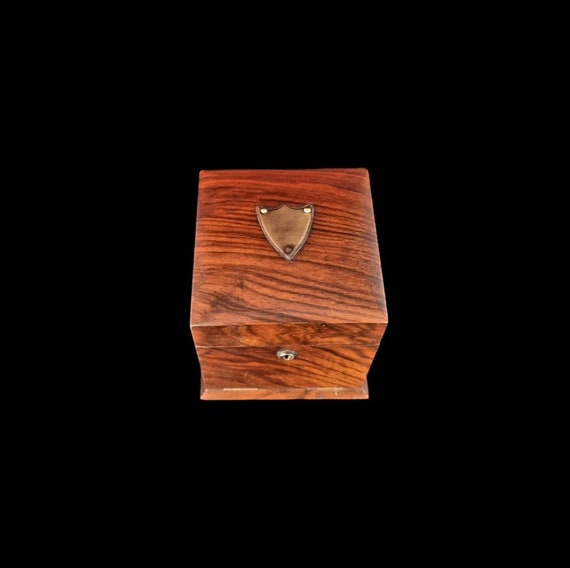 Antique Victorian walnut jewellery box, Fall front - image 4