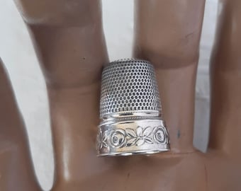 Vintage antiker Jugendstil Silber Fingerhut mit Punze 835~Innen vergoldet~Signiert: G Jakob Grimminger Schwäbisch Gmünd Deutschland um 1900