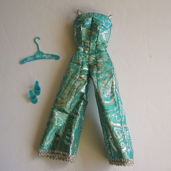 Vintage Original Barbie Outfit FIRELIGHTS #1481 Complete with shoes and hanger from 1969-1970 Paisley Print Evening Pajamas with silver trim