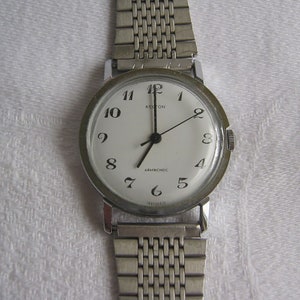 ensemble antique vintage de 7 montres-bracelets par Kelton Armanchoc Pontiac Swiss Made Timex Dermont Swiss Waterproof Enroulement automatique à la main image 2