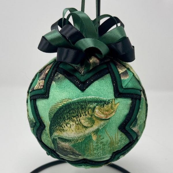 DiY KIT QK-238 Gone Fishing Quilted no-sew Ornament KIT 4" (10cm ball)