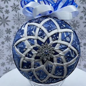 DiY KIT QK-134 Alpine Aster in Snow Folded Fabric no-sew DiY Ornament Kit 3.54" marked EPS ball, tutorial w/pictures. (9cm ball)