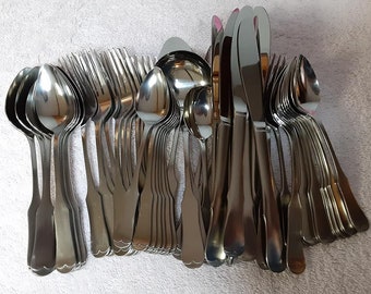 54 piece service for 8 Royal Colonial Lifetime Cutlery stainless flatware set