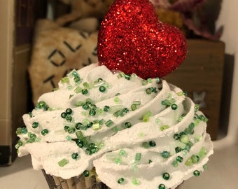 Valentine CAMO fake cupcake