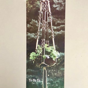 PDF Macrame plant hanger Ta Ta Ta - two tone - instructions 1970&#39;s  Holds 1 plant DIY Digital Download of pattern + knot instructions