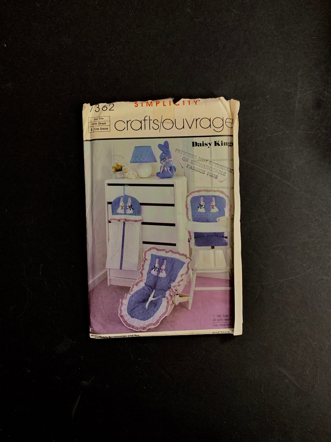 Simplicity Crafts 7362 Daisy Kingdom konijntjes en strikken