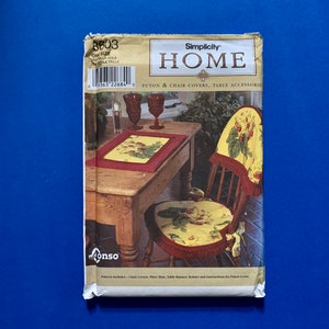 UNCUT Simplicity Home 8603 Futon & Chair covers, table accessories, runner, bolster and instructions for futon cover