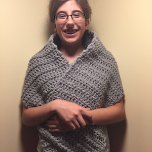 Wide Chunky Light Gray Crocheted Scarf