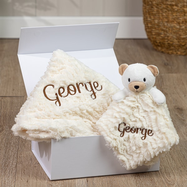 Personalised Baby Gift Set, Comforter and Blanket. Unicorn, Puppy or Bear. Optional Gift Box. Choose Font and Embroidery Color!