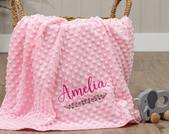 Personalisierte Babydecke, rosa, blau, grau oder weiß, Rosenranddesign, weich und flauschig, bestickt mit jedem Namen