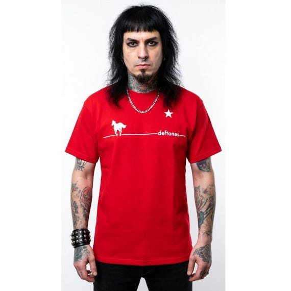 Deftones Tシャツ レッド スカルプリント Hanes M Deftones Tシャツ レッド スカルプリント Hanes M Amazon.com