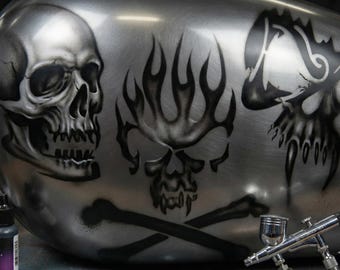 Calaveras con plantilla de aerógrafo
