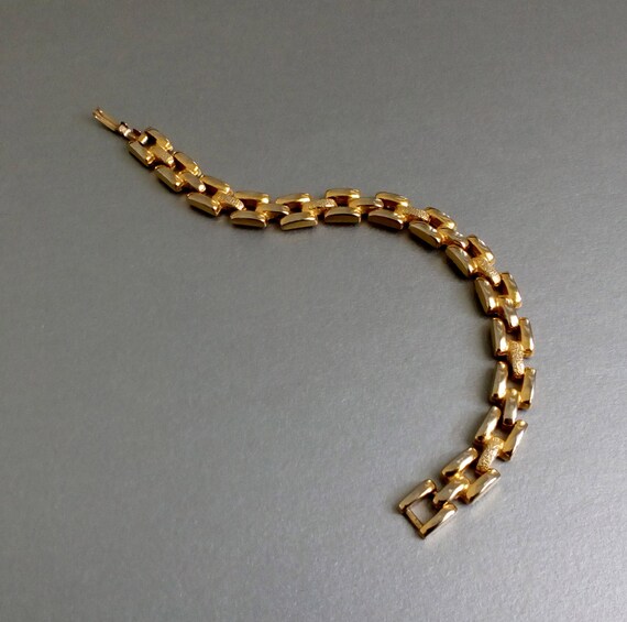 Classic linked bracelet Vintage unisex gold tone … - image 4