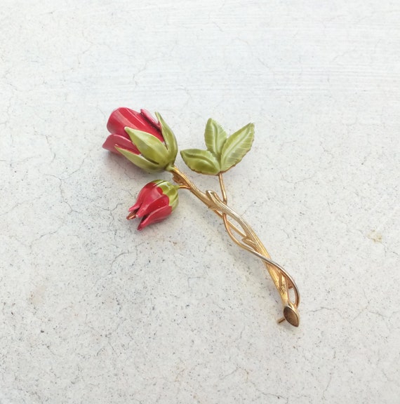 Realistic gold tone red and green enamel rose bro… - image 1