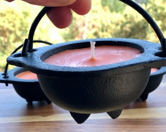 Cast Iron Cauldron Candle, Toasted Pumpkin Scent
