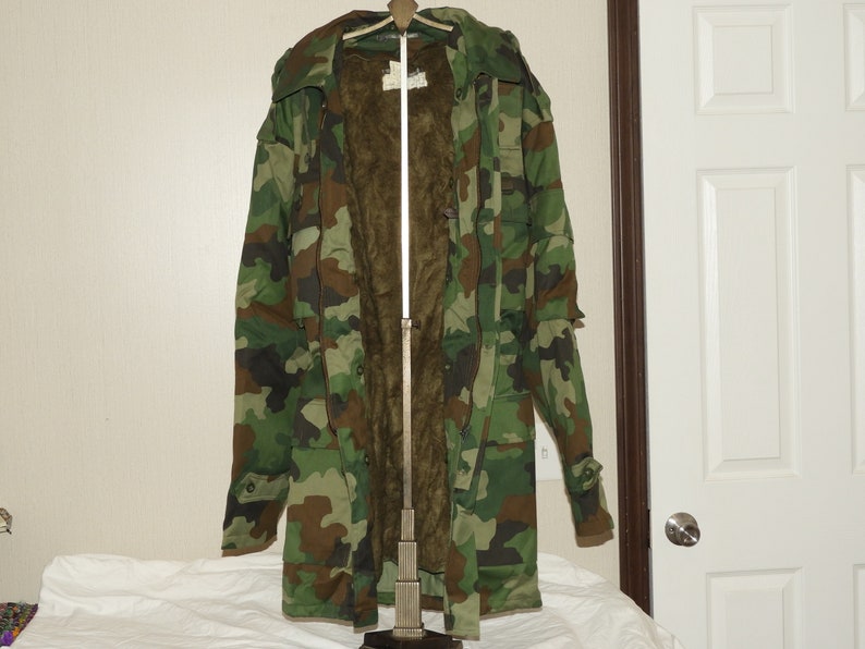 U.S. ARMY WOODLAND CAMO BDU COMBAT COAT in General
