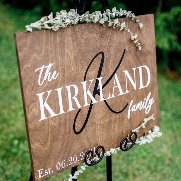 Family Name Sign |Last Name Sign | Wood Wedding Sign | Couples Name Sign | Welcome Wedding Sign | Greenery Sign