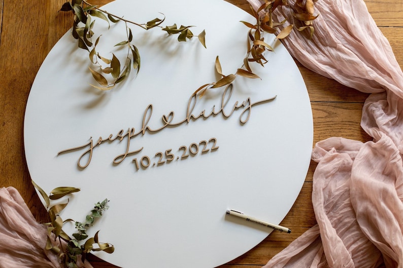 Round 3D Wedding Guest Book Alternative, Connected Heart Guest Book, Circle Wood 3D Guest Book Sign, Unique Wood Guestbook, Names with Heart image 1