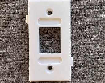 Fleetwood Switch Plate Center