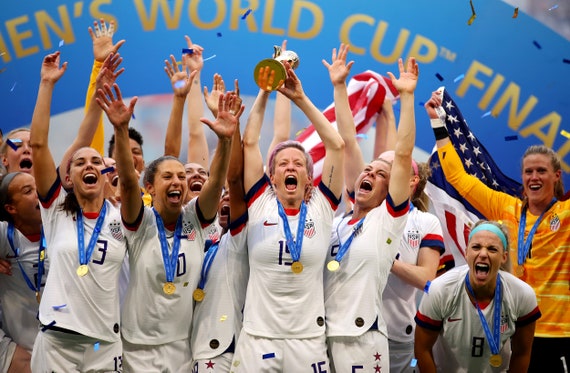 Alex Morgan Soccer Poster Print Olympics 8x10 11x17 16x20 22x28 24x36 27x40
