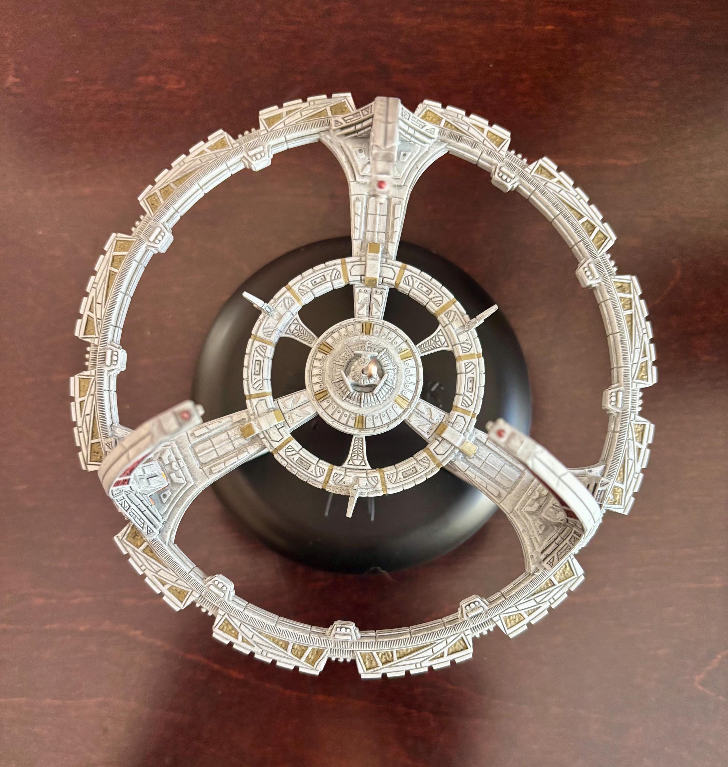 Vintage Star Trek Deep Space Nine Ornament: Hallmark Keepsake With