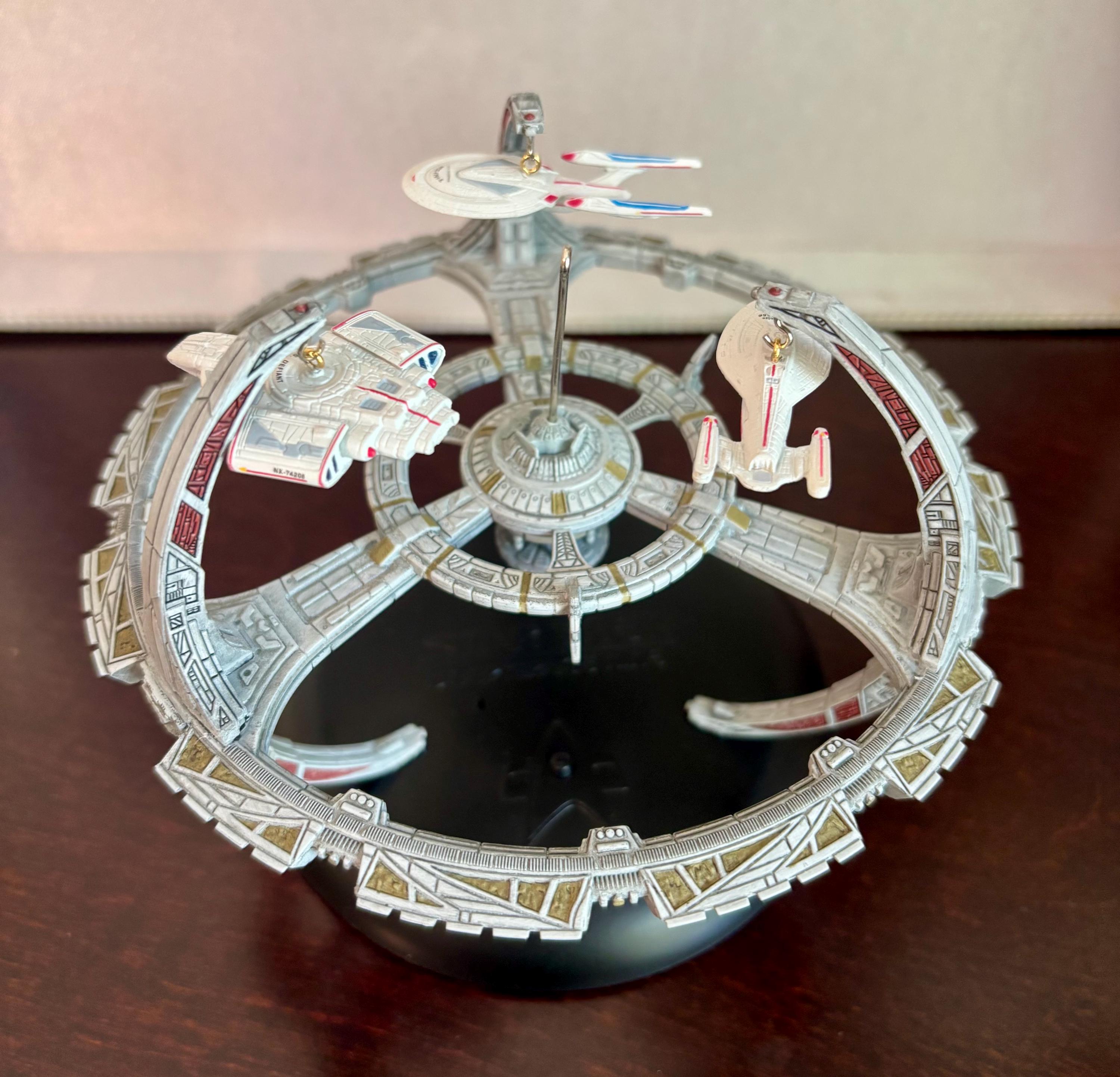 Vintage Star Trek Deep Space Nine Ornament: Hallmark Keepsake With