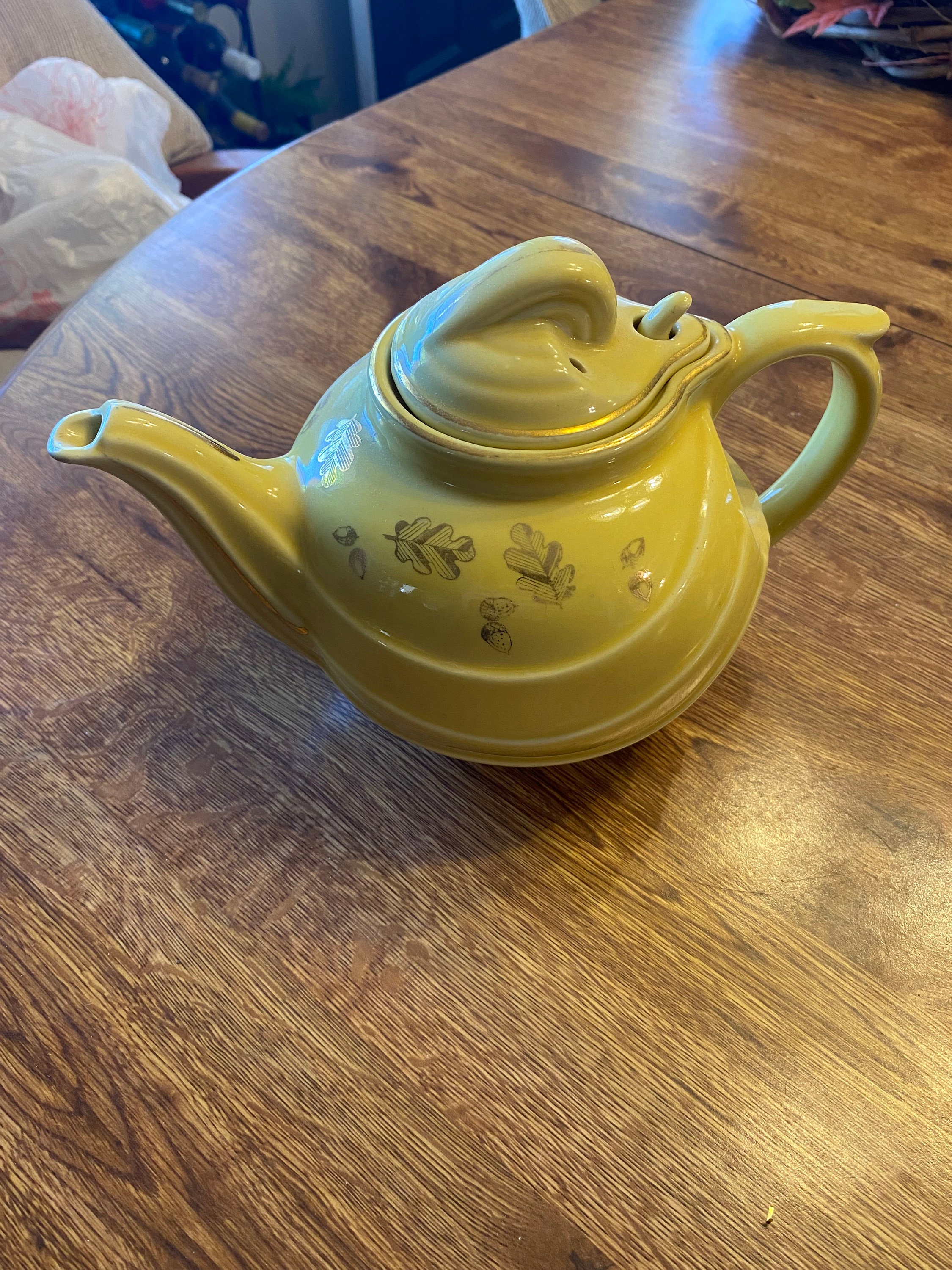 Vintage Hall Yellow Teapot With 22K Gold Oak Leaves Etsy