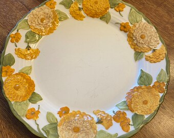 Vintage Numbered Meltox Poppy Trail Sculptured Zinnia 10.5” Dinner Plate