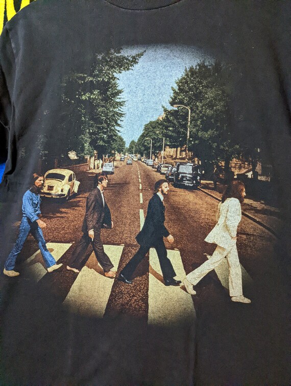 Vintage The Beatles Abbey Road Black T-Shirt.  In… - image 2