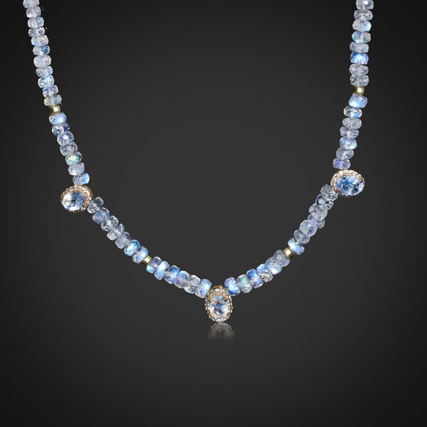 Collana di perline sfaccettate in pietra di luna arcobaleno naturale, collana di perline con taglio rondelle di fuoco blu, collana di perline di pietra di luna rara per le donne, regalo