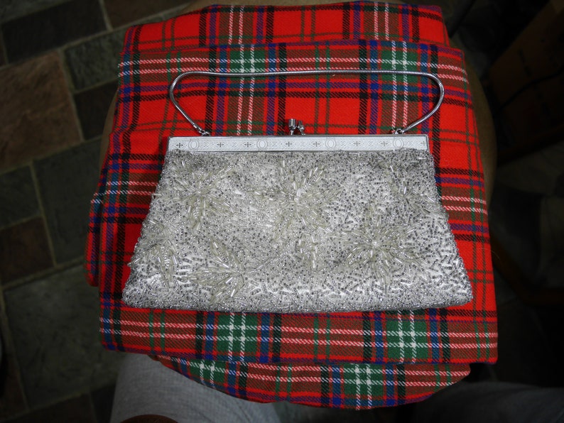 Vintage 1950s Glass Beads Beaded Handbag Purse Clutch Made in Hong Kong