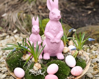 Poly Hase "Tessa  stehend Rosa / Weiße / Osterdeko /