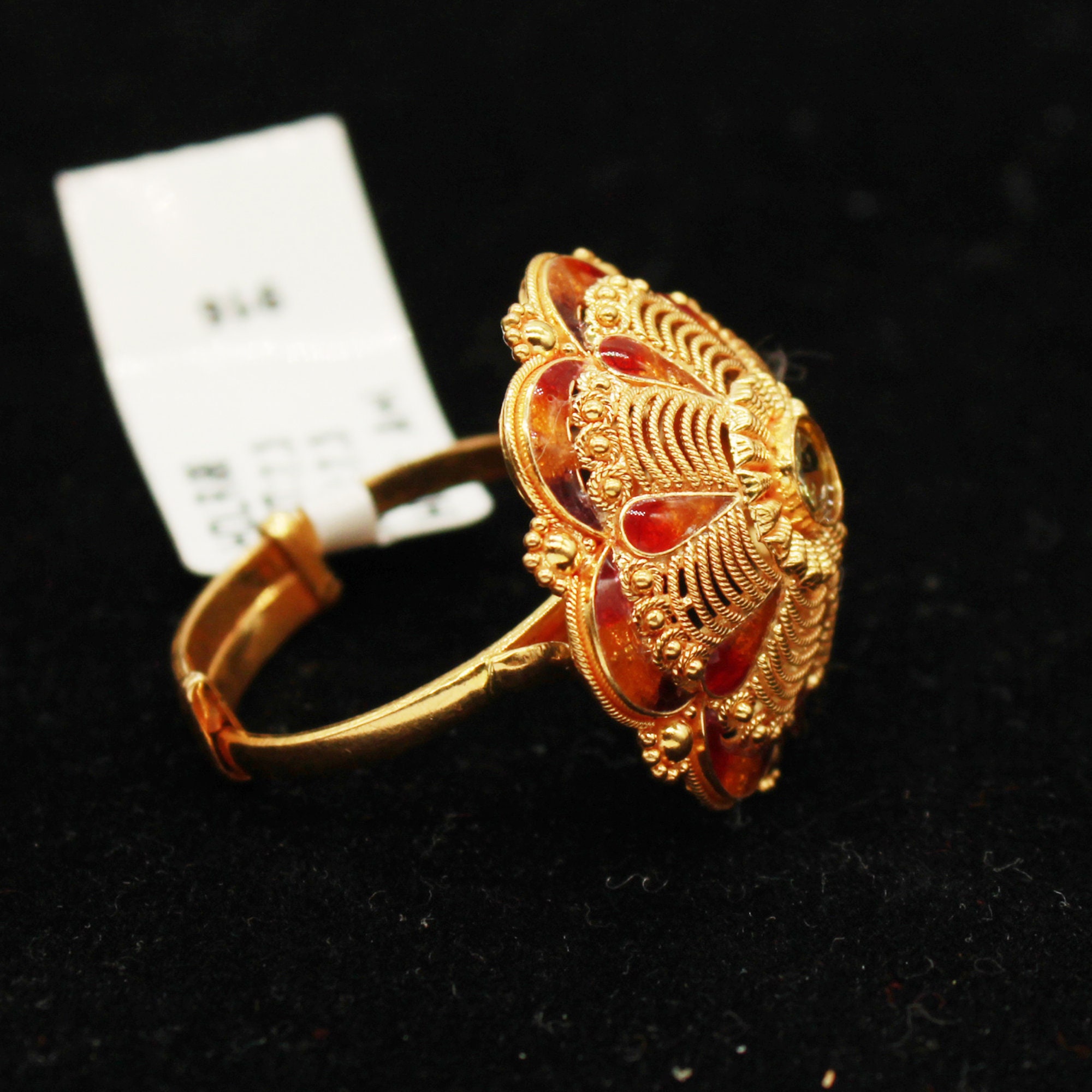 92% Traditional Design Ladies Wedding Wear Bandhel Gold Ring, 22g at Rs  41000 in Hapur