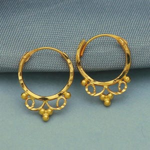 Pure 20k Yellow Gold Hoop Bali Earrings, Huggies, Beads Handmade gold earrings for women, Christmas gift, dainty Indian gold earrings