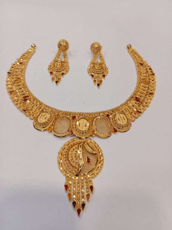 Gold Plated Necklace Golden South Indian Bridal Jewelry Sets at Rs  1100/unit in Nagda