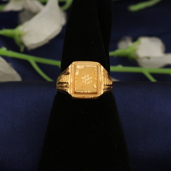 Buy 22K Gold Ring Designs Online in India | Candere by Kalyan Jewellers