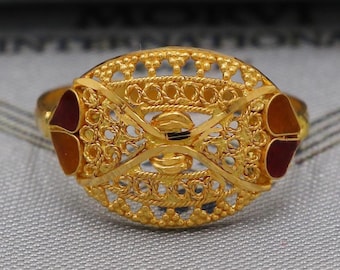 Intricate 22k Yellow Gold Ring, K6122