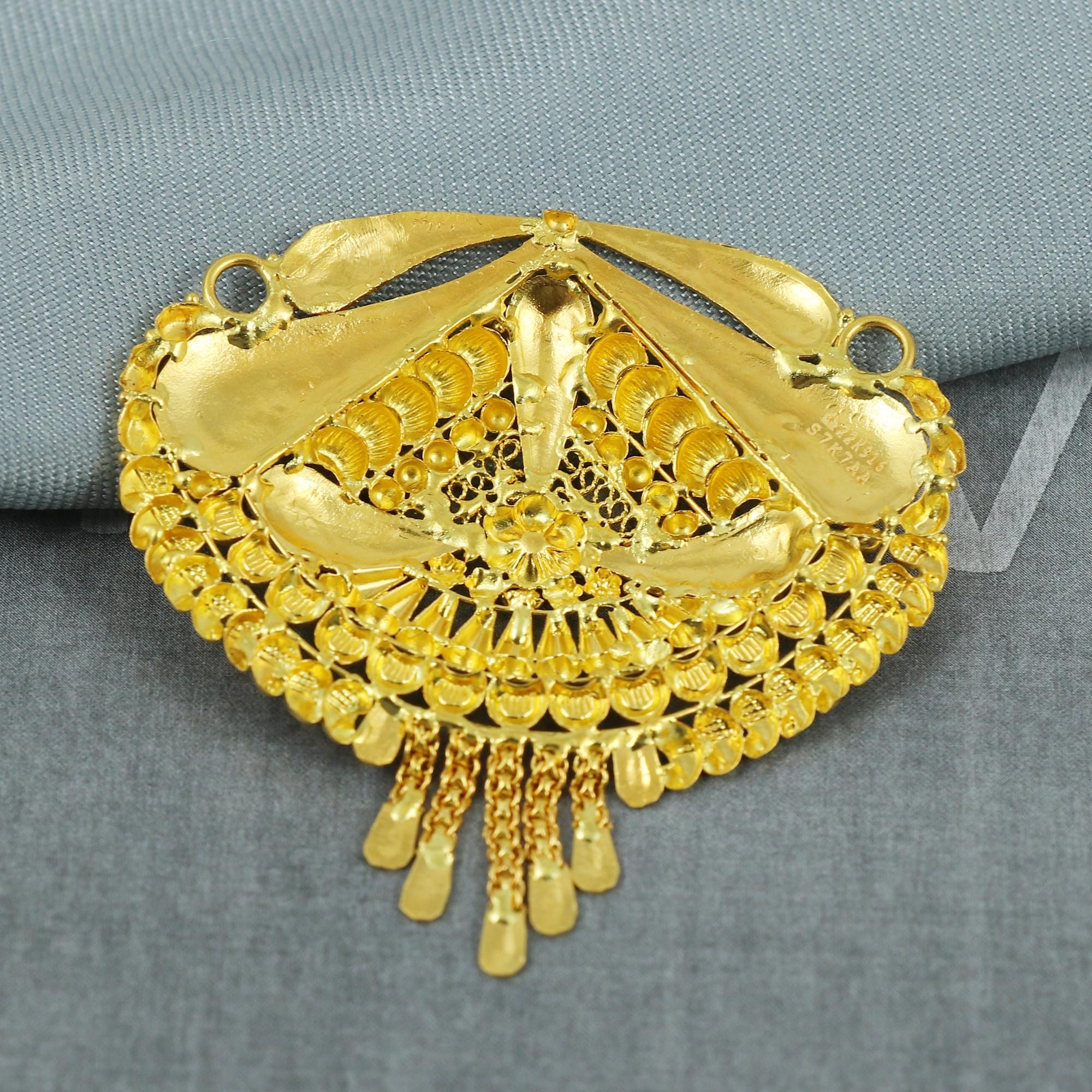 String For A Locket 22k Yellow Gold Locket With Beads String Necklace Indian Handmade ...