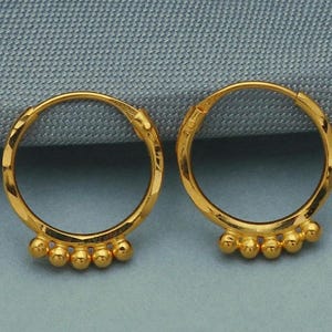 Pure 20k Yellow Gold Hoop Bali Earrings, Huggies, Beads Handmade gold earrings for women, Christmas gift, dainty Indian gold earrings