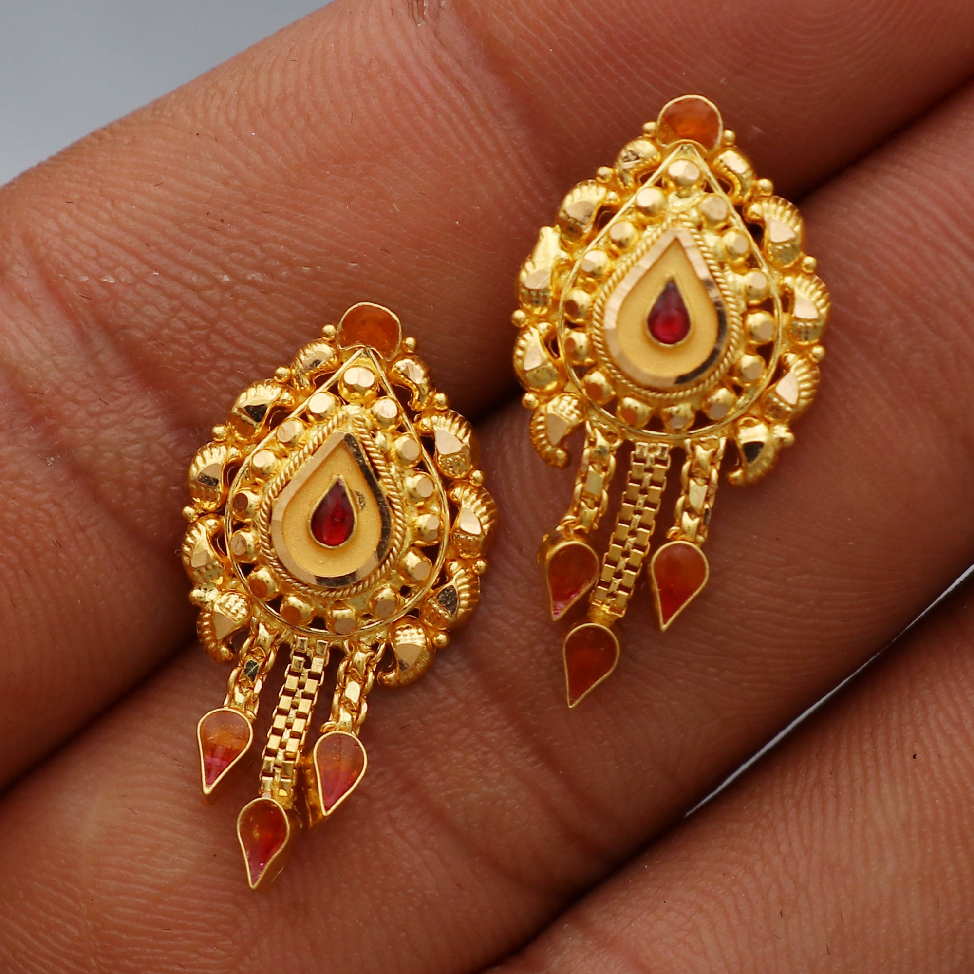 Gold earrings