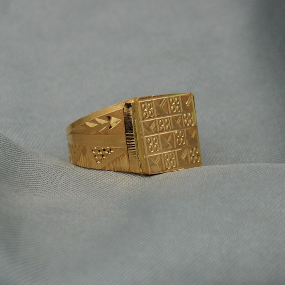 Gold ring design for indian best sale male