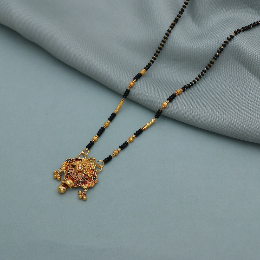 20k Gold Chain Mangalsutra Necklace With Gold Beads and Black Beads ...