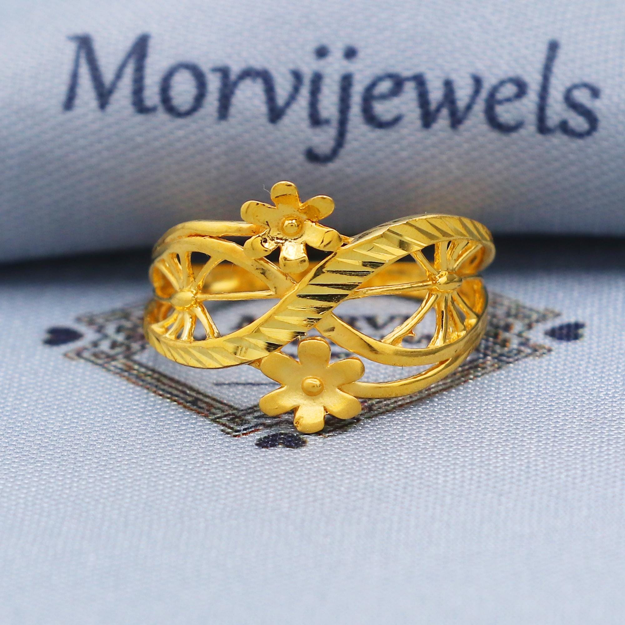 Fine 22k Yellow Gold Ring Size 6 7 8 and All Size, 22k Gold Flower 