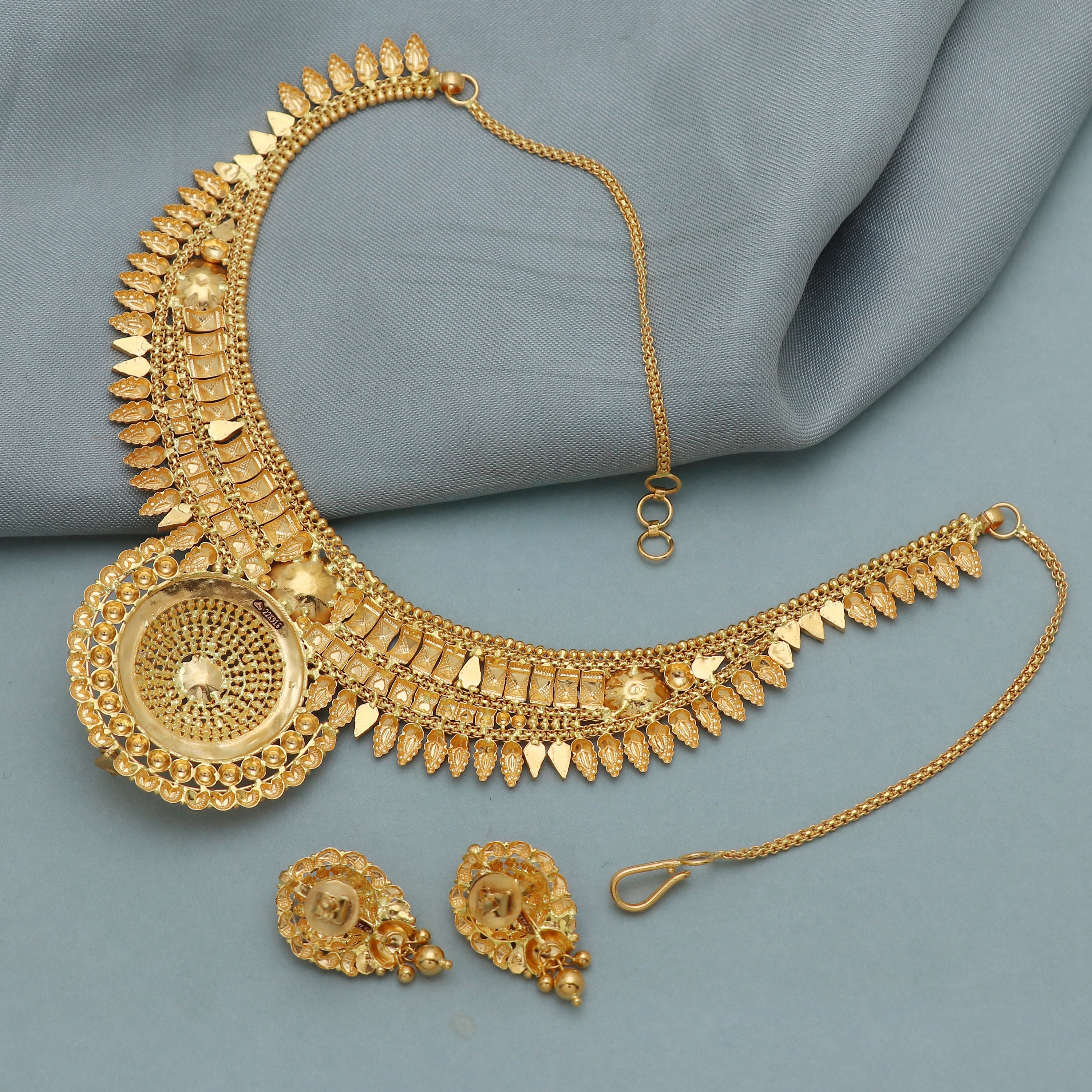 10 Dollar Gold Piece (Indian) Classic Necklace NCM8-10I-C8-N