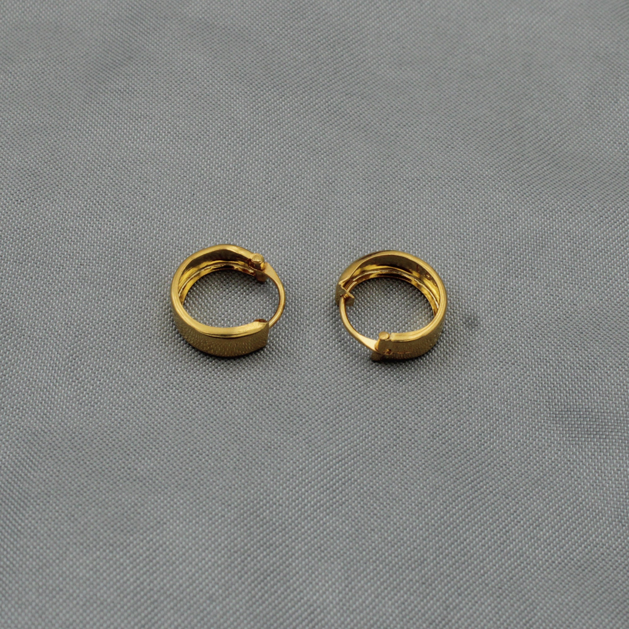 22k Yellow Gold Hoop Earrings Bali Earrings Huggies - Etsy