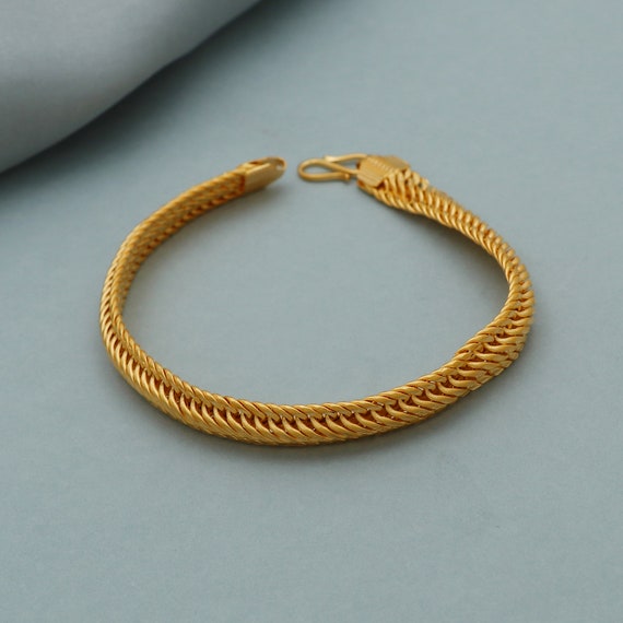 Buy 22k Gold Bracelet, Indian Gold Bracelet, Men's Bracelet, Hallmarked Gold  Bracelet,chain Link Bracelet, Wide Gold Bracelet, Stunning Bracelet Online  in India - Etsy