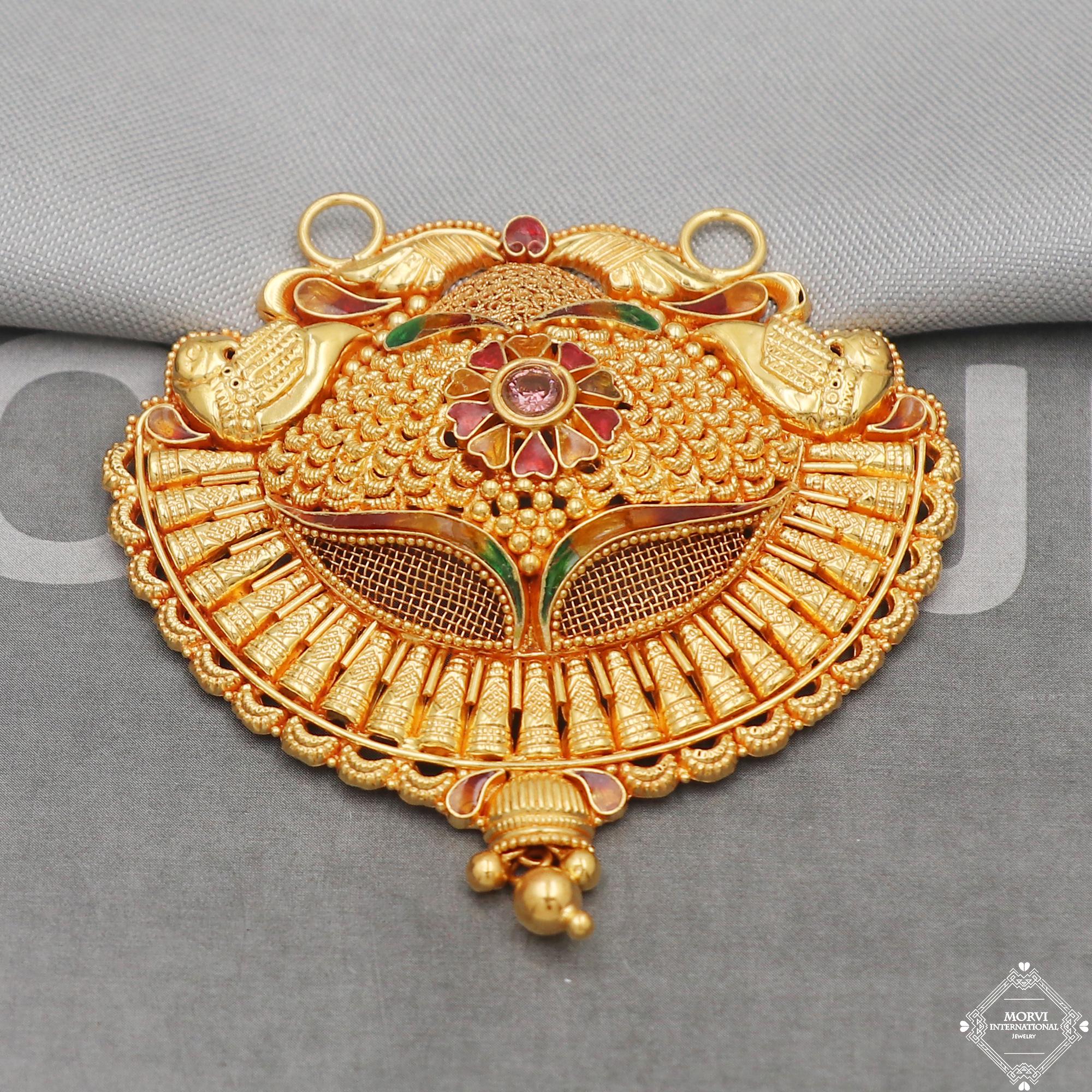 Amulet 22k Yellow Gold Pendant Necklace Handmade Indian
