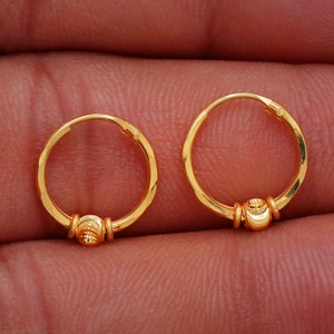 20k Yellow Gold Hoop Bali Earrings , Handmade Yellow gold earrings for women, Diamond Cut Hoops ball, dainty indian gold earrings for teens