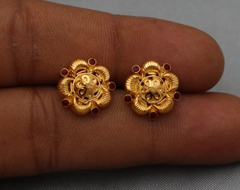 22k Yellow Gold Stud Earrings Handmade Yellow Gold Earrings for