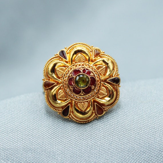 Antique Ring Gold Diamond Ruby Kundan Rajasthan India c1920's Unisex  (#5747) | Vintage indian jewelry, Antique gold rings, Antique rings